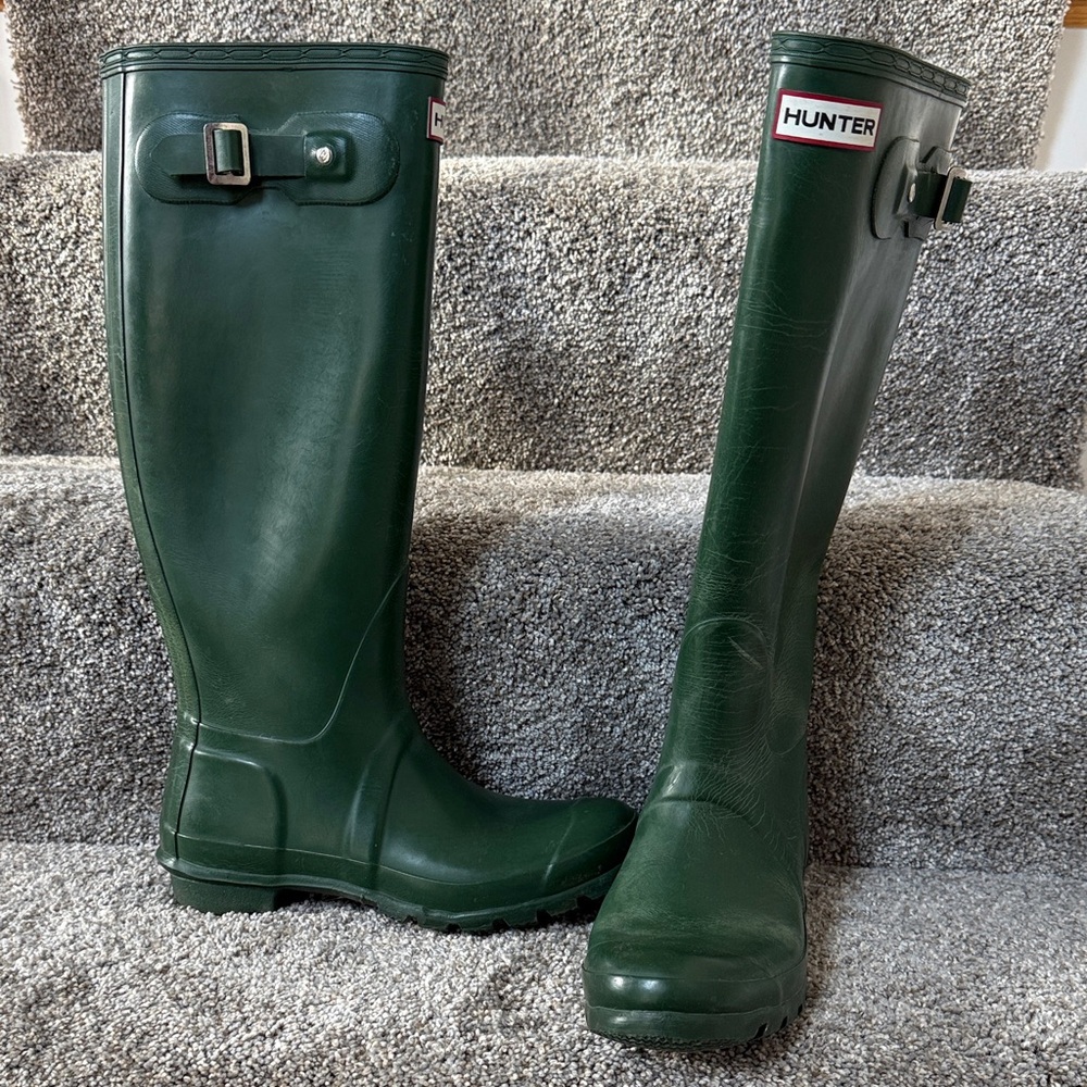 Hunter Classic Tall Green Rubber Boots